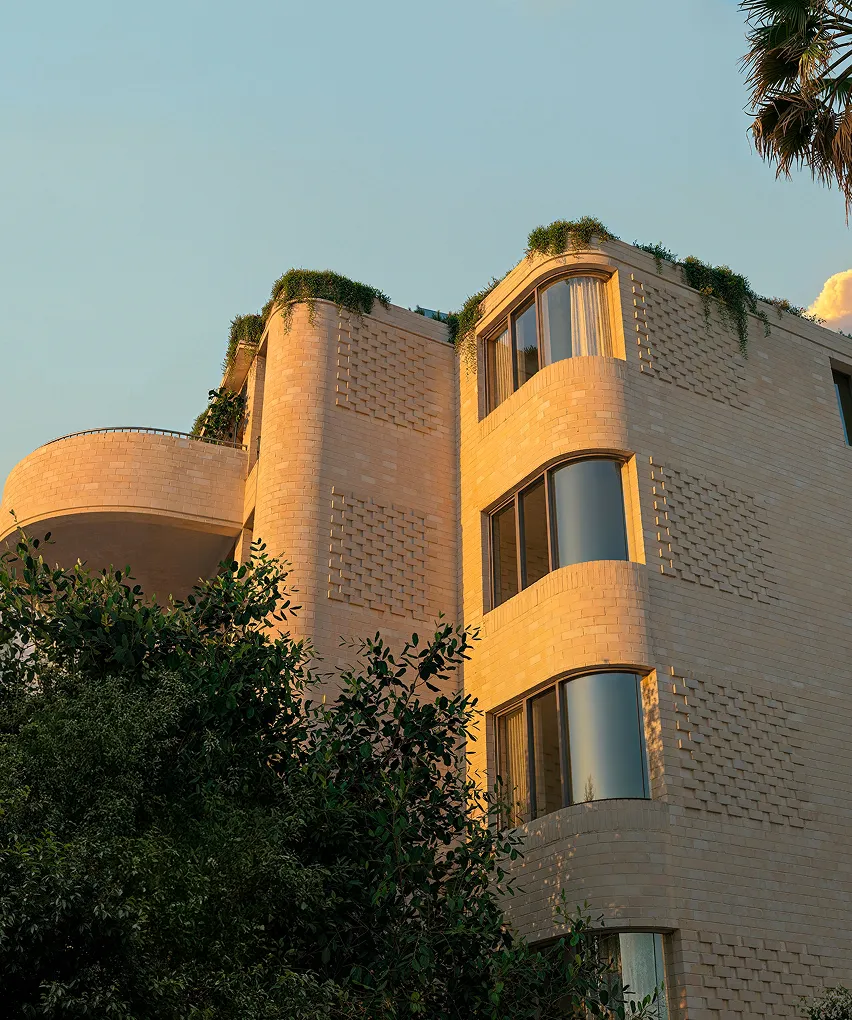 Barncleuth residences